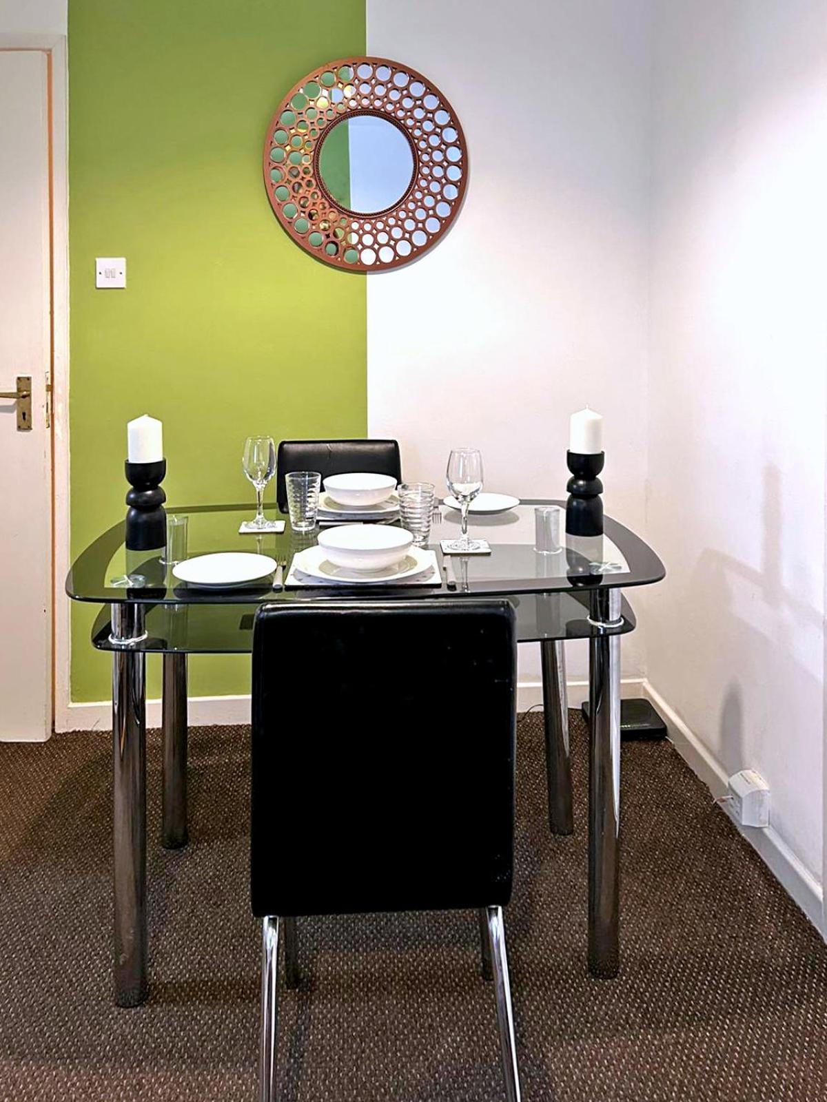 Cosy & Convenient Flat Apartment